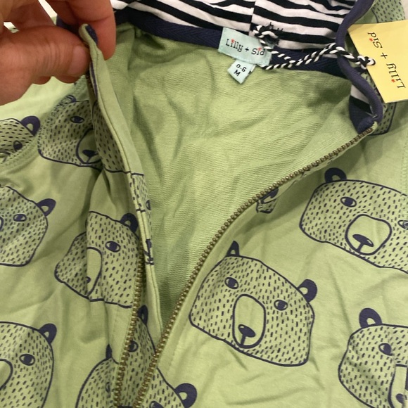 Lilly + Sid 0-6m Zip-up Bear Onesie with Hood NWT! - Picture 3 of 7